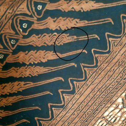 Vintage Indonesian Hand Drawn Javanese Rare Motif Batik Sogan Solo from the 90s Saroong