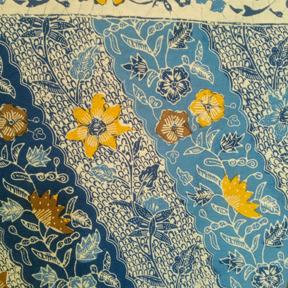Indonesian Sogan Batik Saroong Shawl