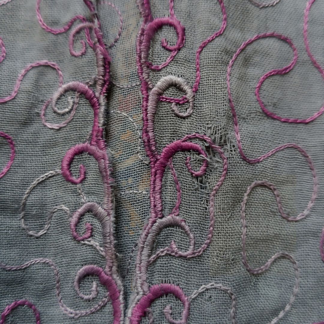 Vintage BlackWave Line Encim Kebaya
