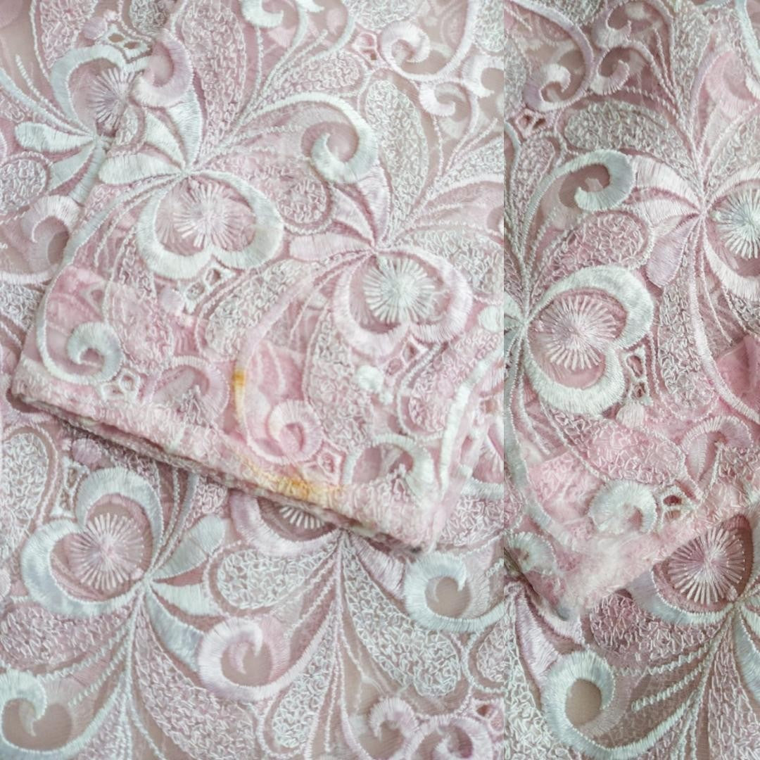 Vintage Pink Lace Kebaya Kutubaru