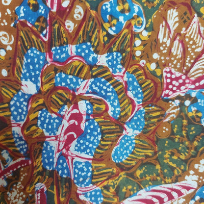 Indonesian Hand Drawn Javanese Saroong Batik Laseman