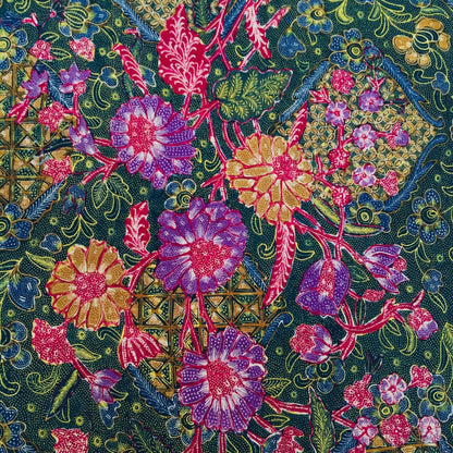 Vintage Indonesian Hand Drawn Dark Green Batik Hand Drawn Green Batik Tiga Negri Biantjoe Sign by Tjoa Siang Gwan