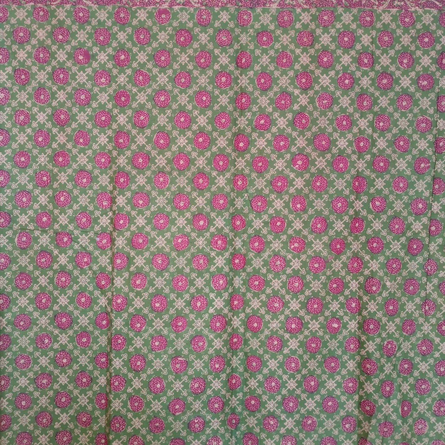 1980s Tumpal Pasung Kancing Flower Motif Batik Saroong Shawl