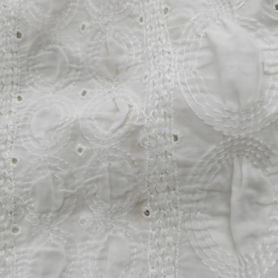 Vintage Broken White Embroidery Blouse