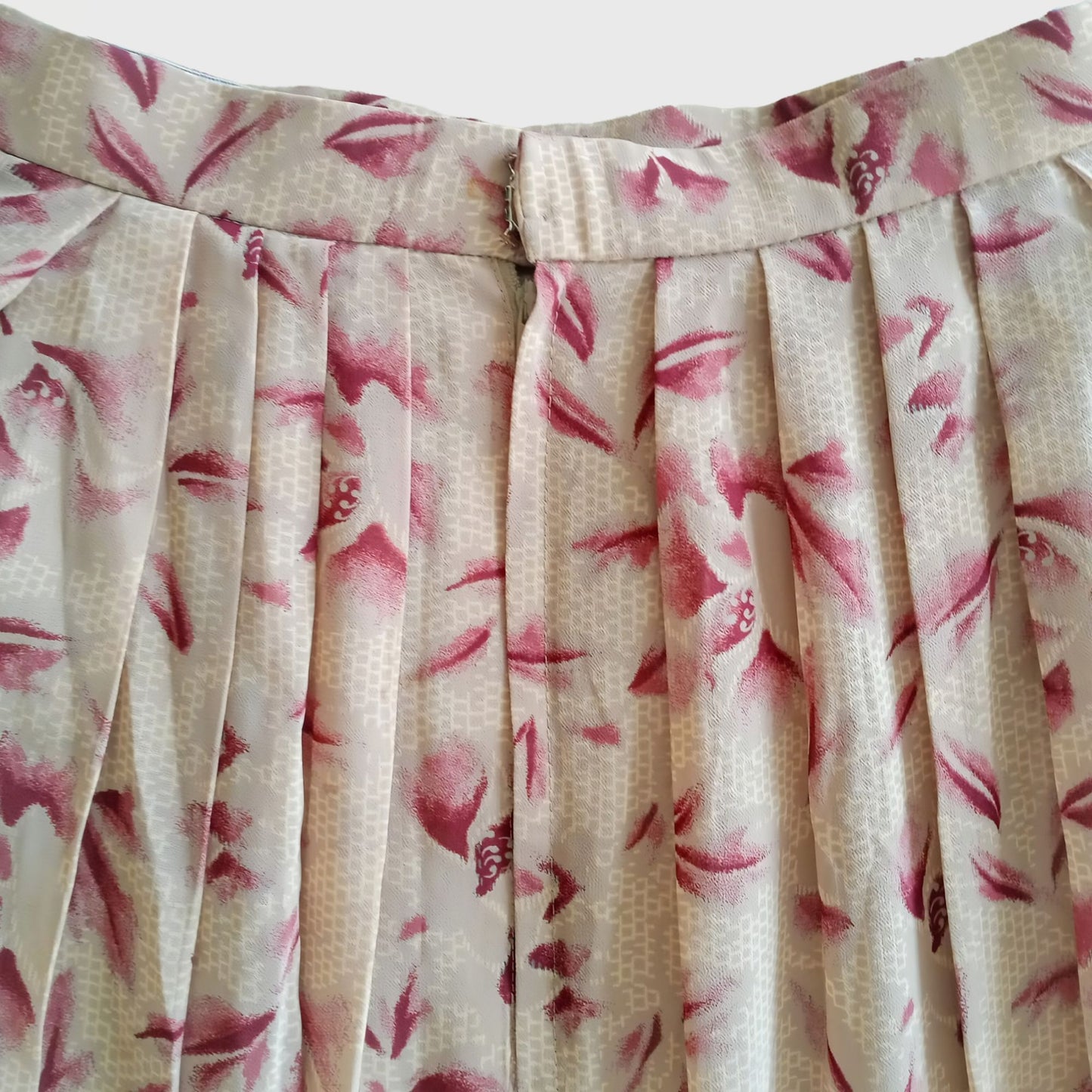 Vintage Fuchsia Print Skirt
