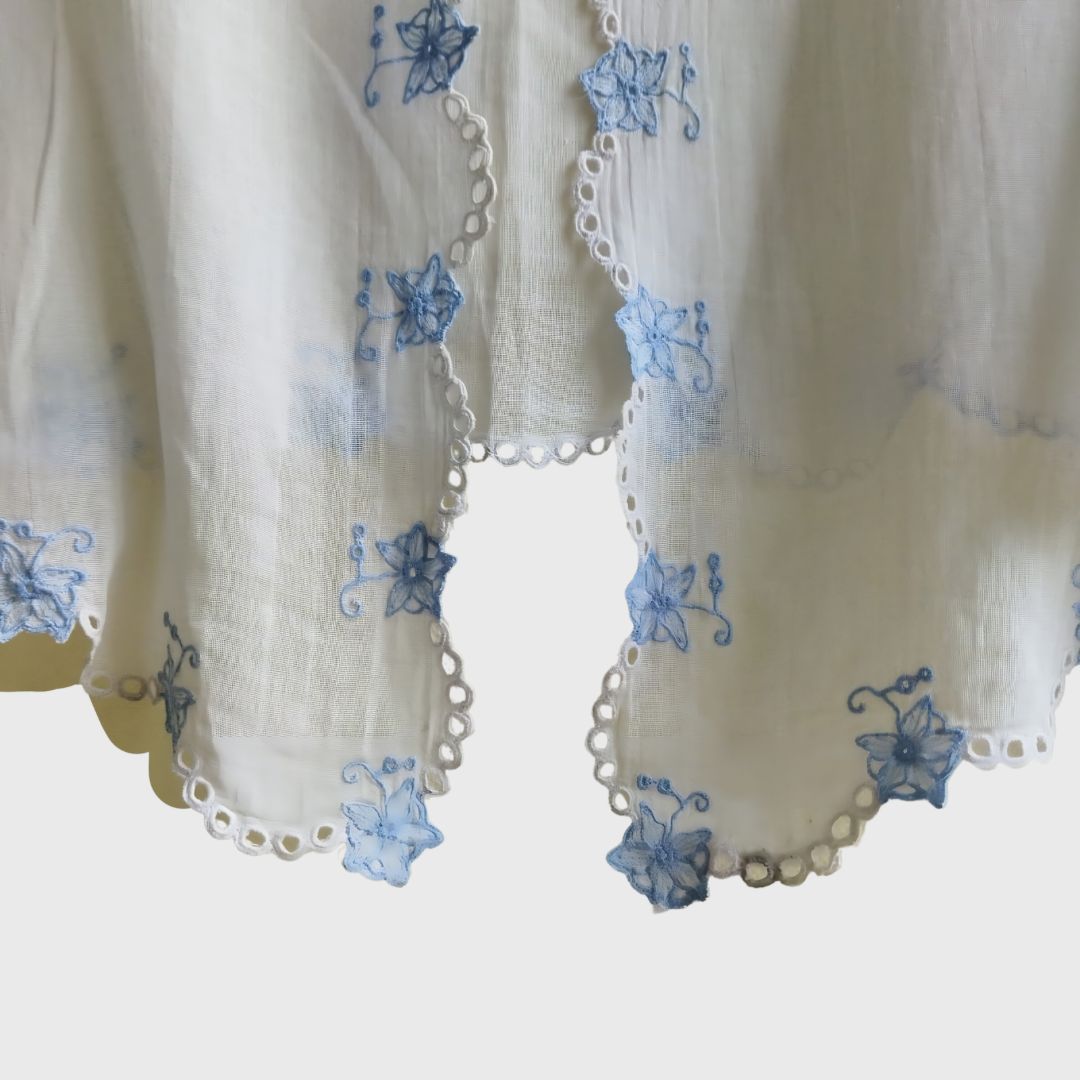 Vintage Light Blue Kebaya With Simple Embroidery
