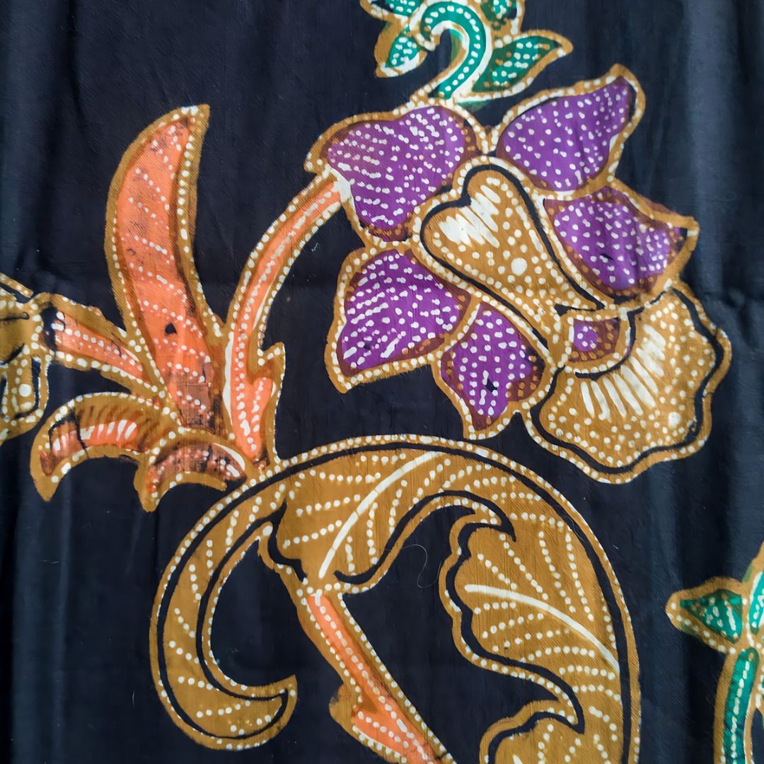 Vintage Black Phoenix Shawl