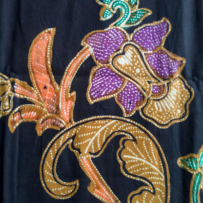 Vintage Black Phoenix Shawl