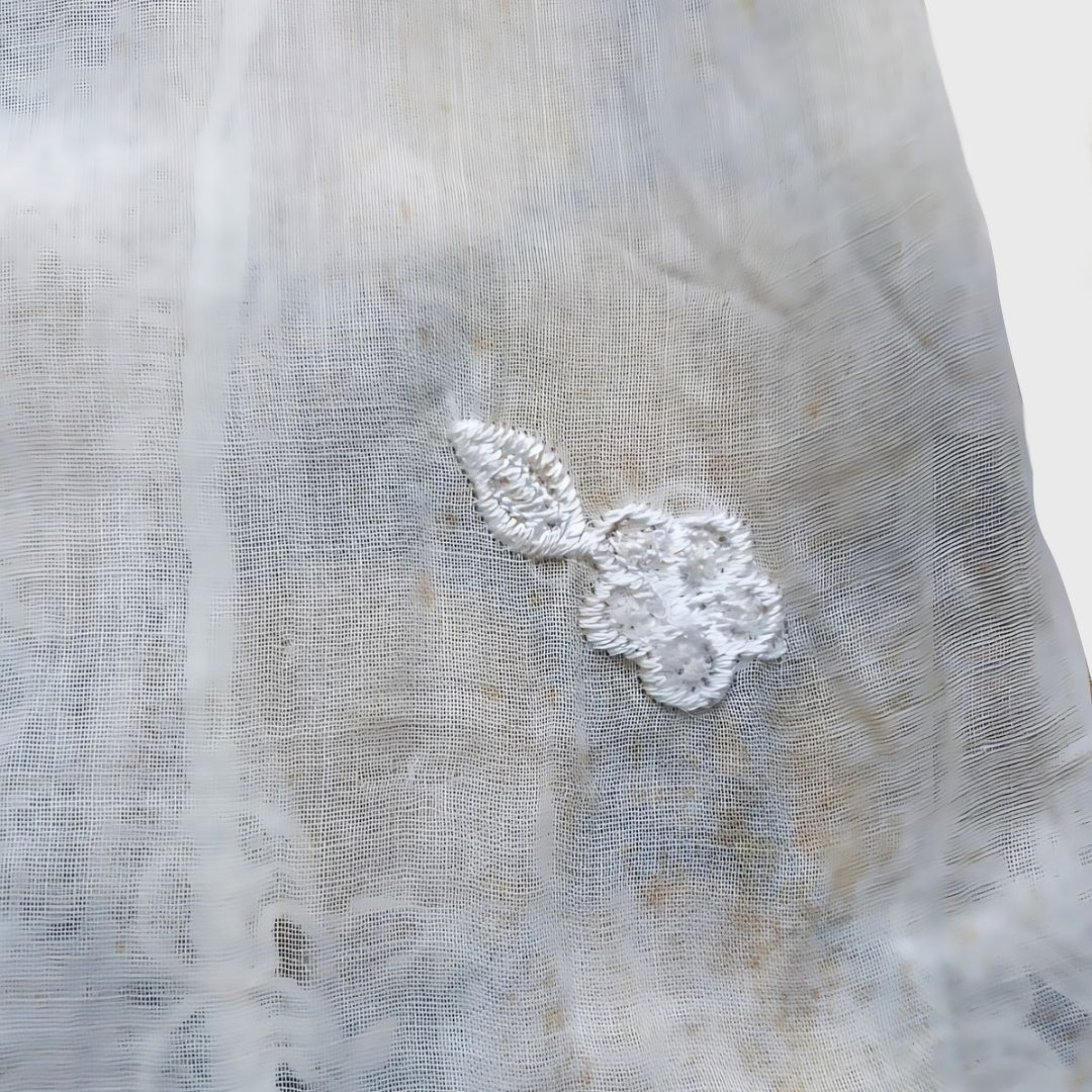 Vintage Broken White Kebaya Encim Flower Embroidery