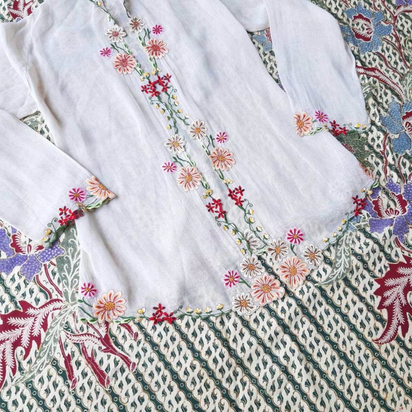 Vintage Kebaya Encim in Light Brown with Chrysanthemum Embroidery