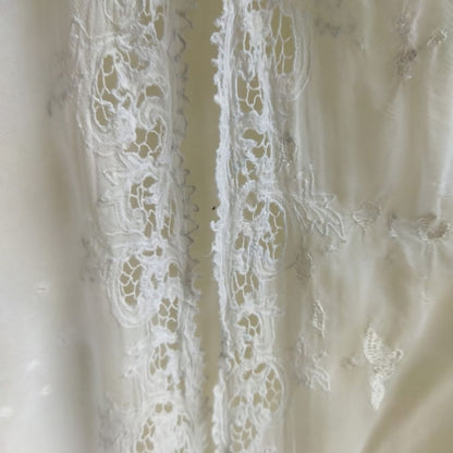 Vintage White Kerancang Kebaya