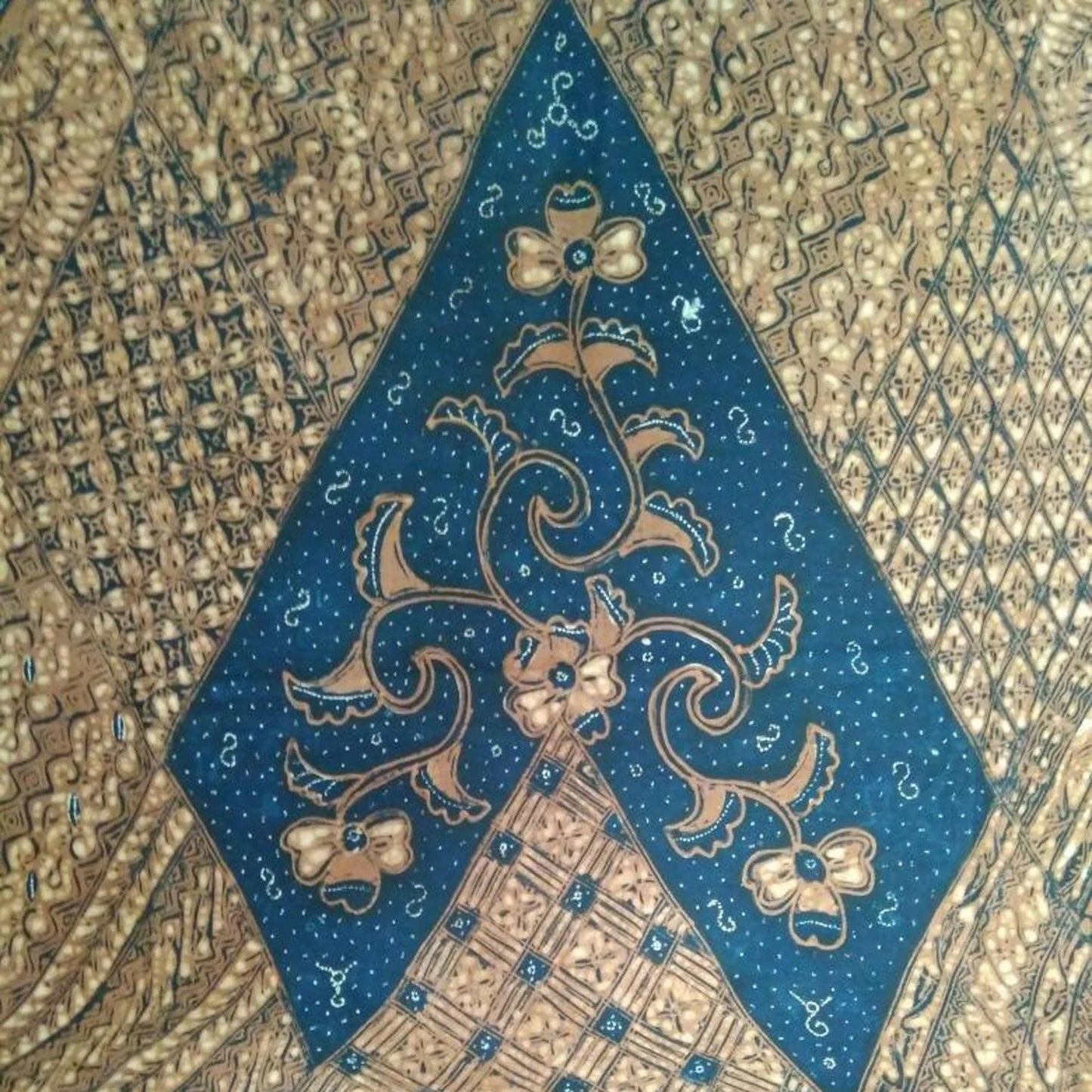 Unique Indonesian Hand Drawn Javanese Batik Sogan Tambal with Mixed motifs on Chevron pattern Kain