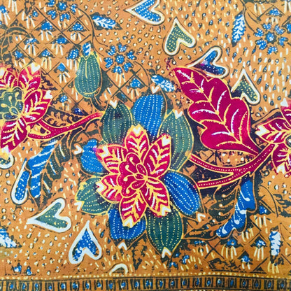Vintage Old Semarangan Indonesian Hand Drawn Batik Javanese Shawl