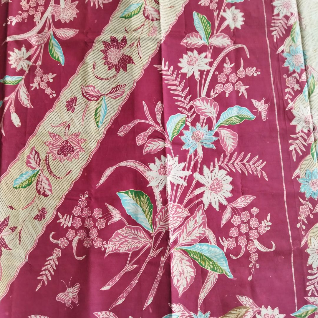 Vintage 1940s Tumpal Lereng Buketan Dutch Saroong
