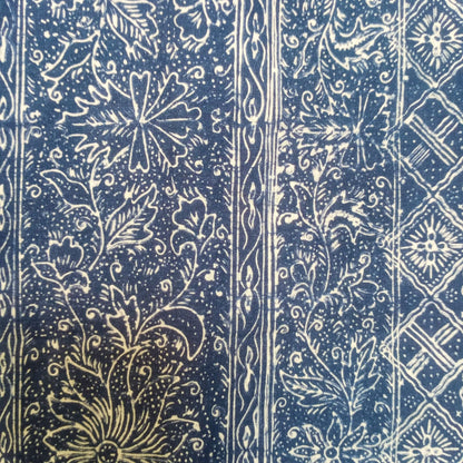 1980s Tumpal Pasung Blue Dandelion Flower Saroong Shawl