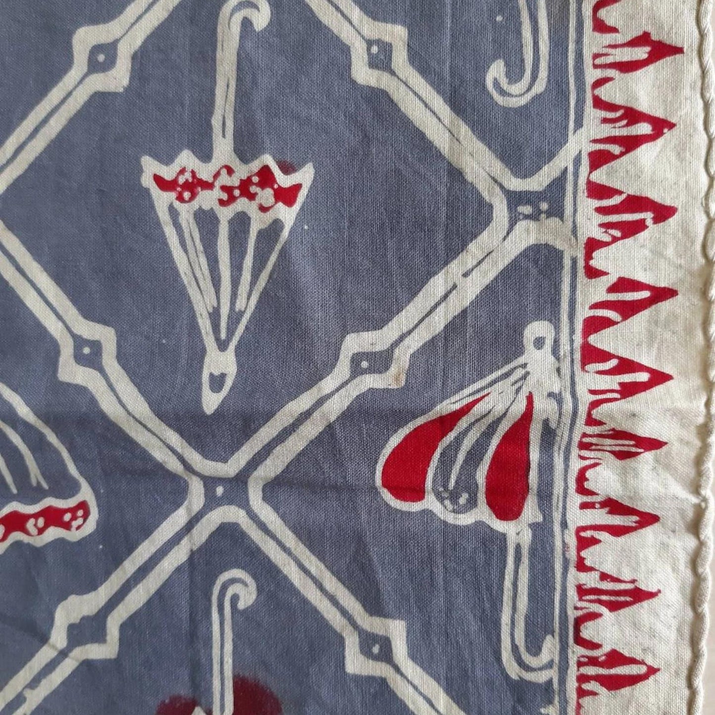 Indonesian Hand Drawn Javanese Batik with Payung (Umbrella) Motif Saroong