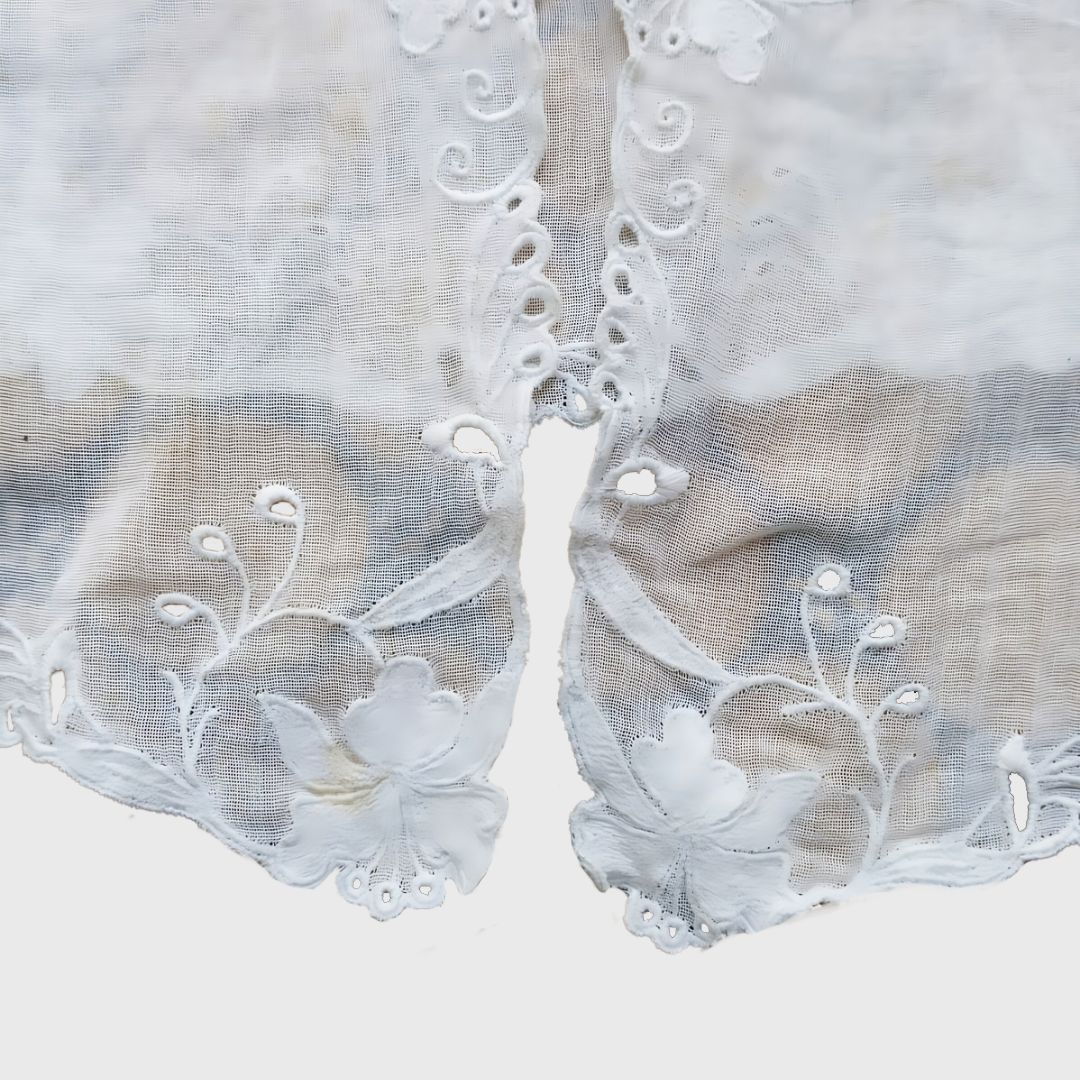 Vintage Broken White Kebaya Encim Flower Embroidery