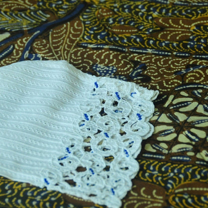 Vintage White Indonesian Kebaya with Diamond Embroidery Stripes Pattern and Blue Dots Kerancang Embroidery