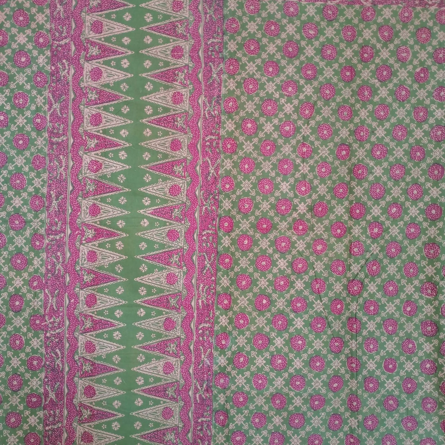 1980s Tumpal Pasung Kancing Flower Motif Batik Saroong Shawl