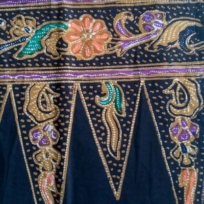 Vintage Black Phoenix Shawl