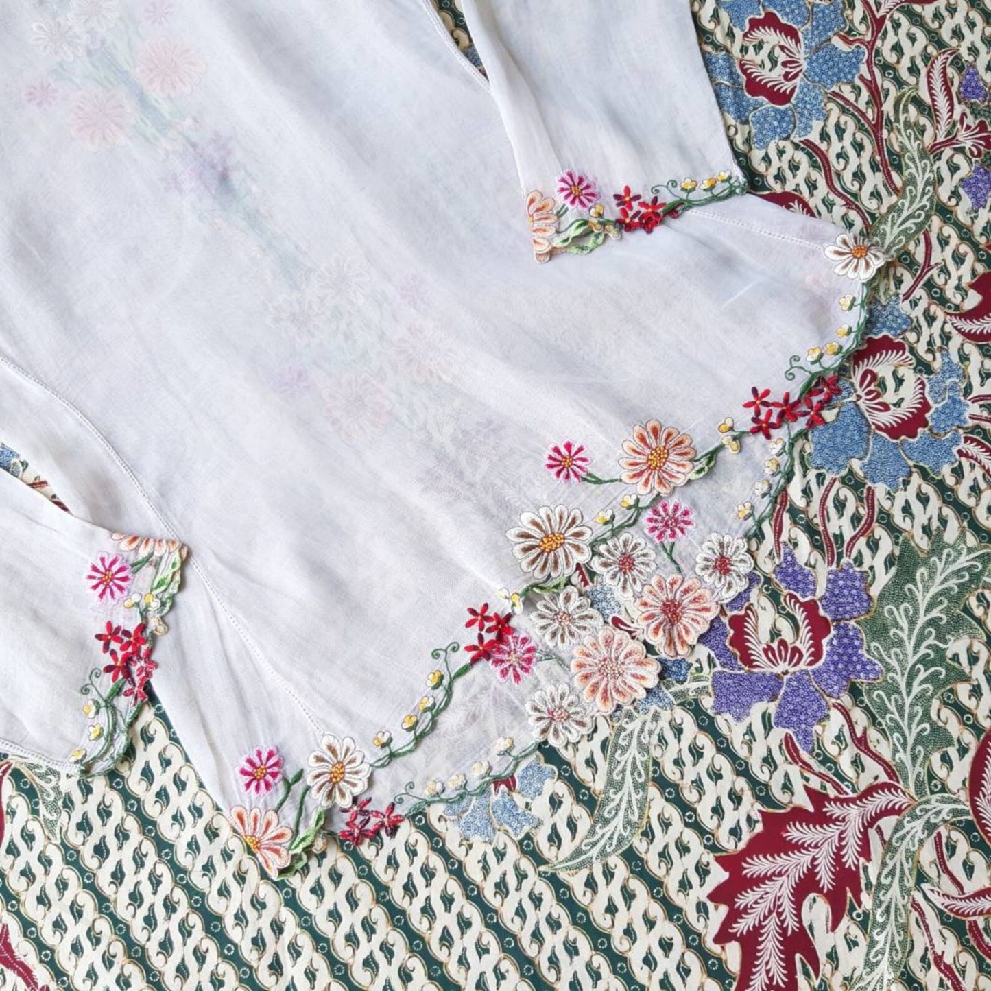 Vintage Kebaya Encim in Light Brown with Chrysanthemum Embroidery