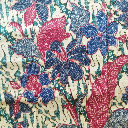 Batik Adik Baji 70s Pagi Sore