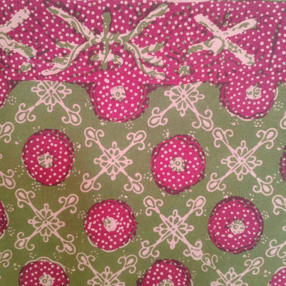 1980s Tumpal Pasung Kancing Flower Motif Batik Saroong Shawl