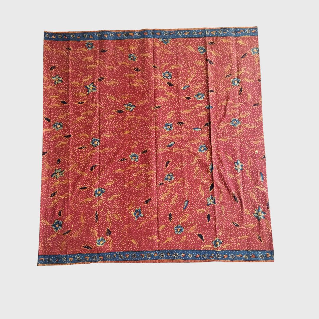 Vintage Goan Saroong With Cecek Background