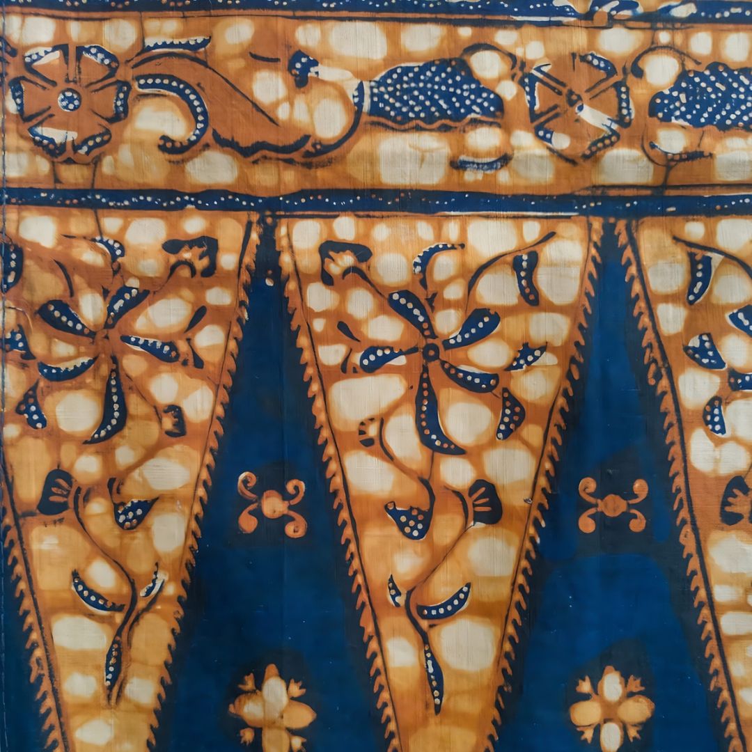 Vintage Udan Liris Shawl