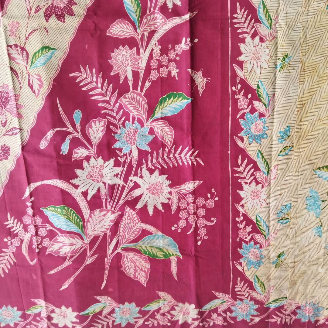 Vintage 1940s Tumpal Lereng Buketan Dutch Saroong