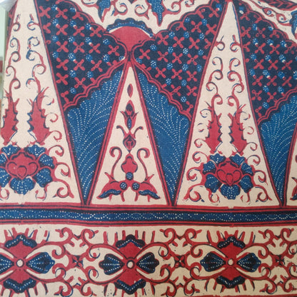 Sogan Cap Motif Tegel Batik