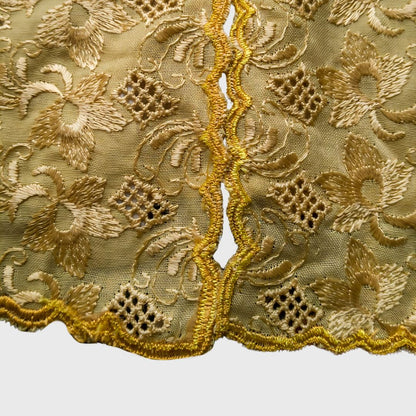 Vintage Brown Lace Simple Encim Kebaya
