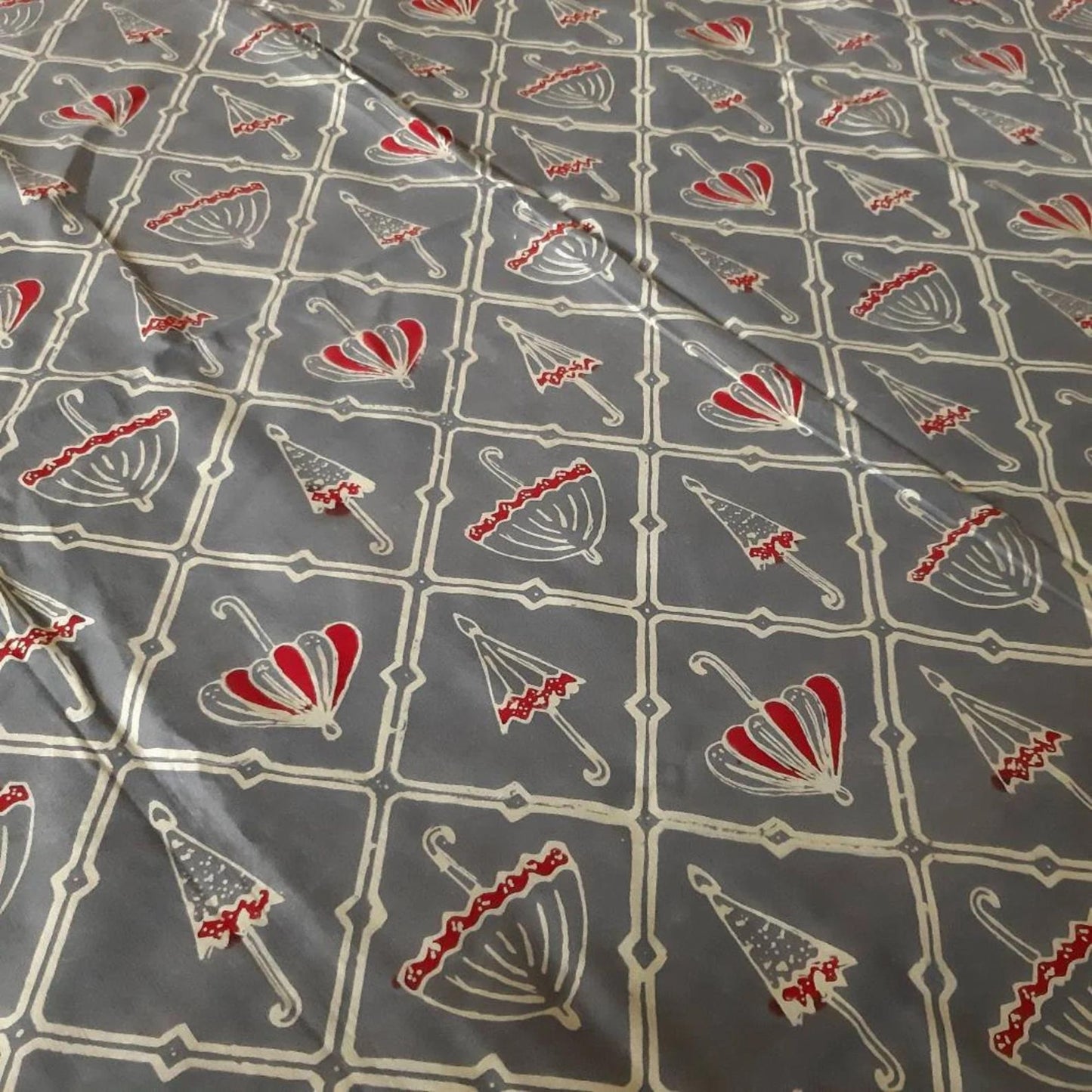 Indonesian Hand Drawn Javanese Batik with Payung (Umbrella) Motif Saroong