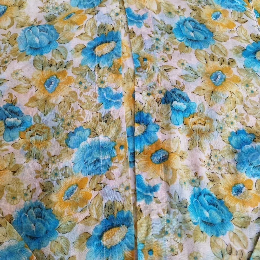 Kebaya Encim Bunga Kuning