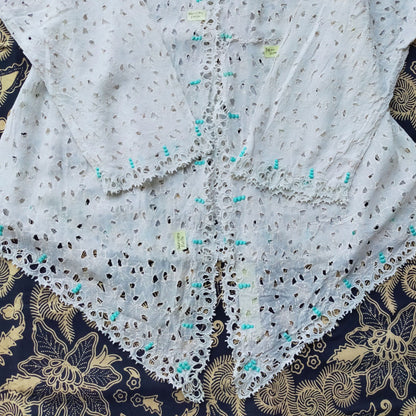 Vintage 70s Kebaya with Maple Motif and Kerancang Embroidery Trim