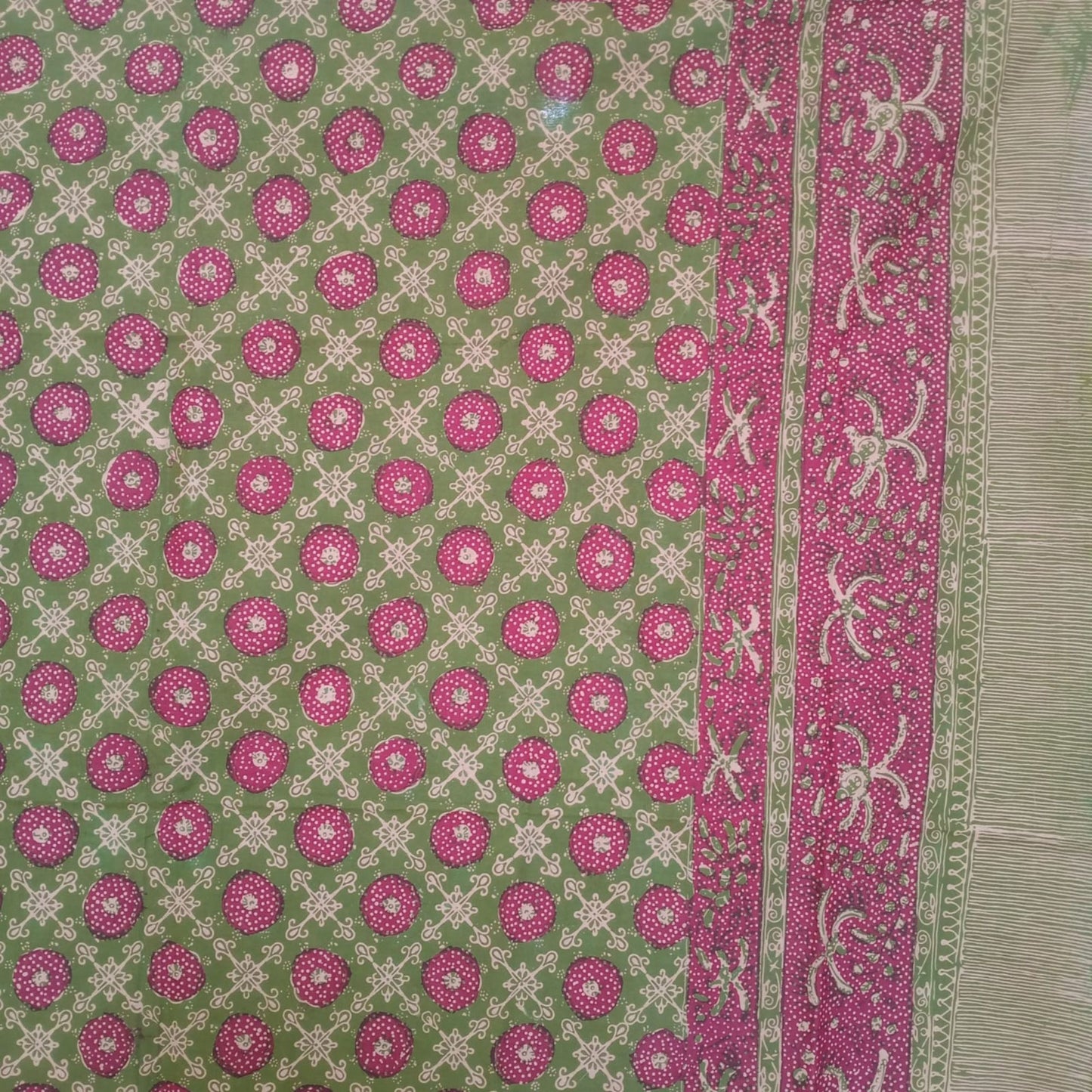 1980s Tumpal Pasung Kancing Flower Motif Batik Saroong Shawl