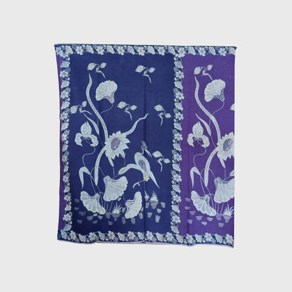 Vintage Indonesian Sarong Hand Drawn Dark Green-Off White Batik Peranakan/Encim