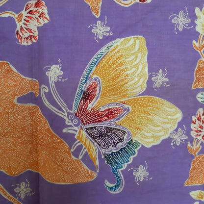 Vintage Indonesian Hand Drawn Javanese Batik Saroong Kedungwoeni with Buketan Motif