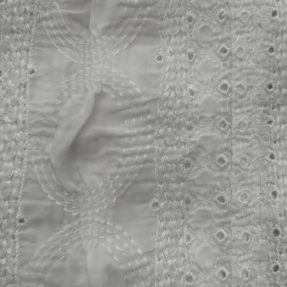 Vintage Broken White Embroidery Blouse