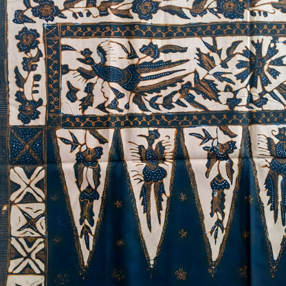 Vintage Black Gurdo Shawl