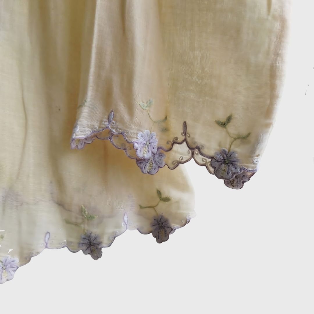 Vintage Cream Simple Kebaya