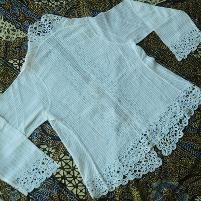 Vintage White Indonesian Kebaya with Diamond Embroidery Stripes Pattern and Blue Dots Kerancang Embroidery